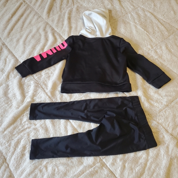 Puma 2 peice outfit toddler size t4 black pink white stretchy pants - Picture 8 of 8